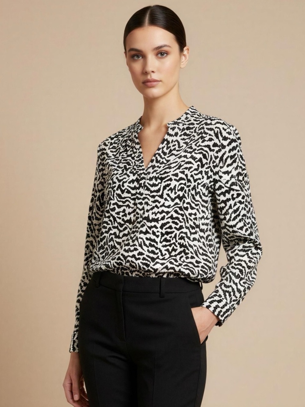 Lark & Ro Brown and Cream Patterned Long Sleeve Blouse Size M